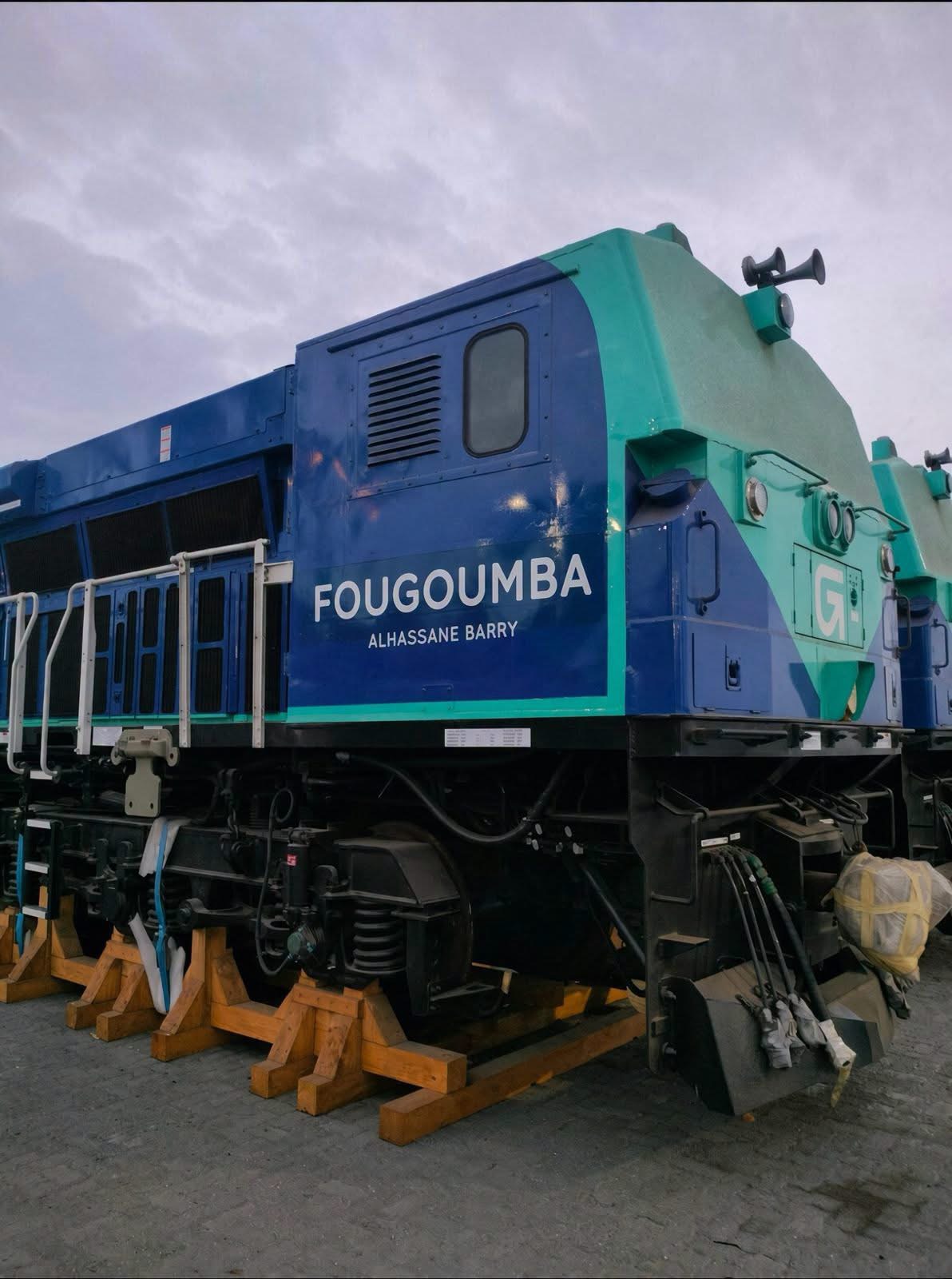 Locomotive « Fougoumba » du Transguinéen, infrastructure du programme Simandou 2040